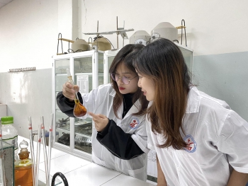 thực hành dược