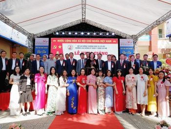 LỄ KHAI GIẢNG NĂM HỌC 2023 – 2024 VÀ KỈ NIỆM 41 NĂM NGÀY NHÀ GIÁO VIỆT NAM 20/11