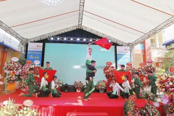 HỘI DIỄN VĂN NGHỆ CHÀO MỪNG NGÀY NHÀ GIÁO VIỆT NAM 20/11