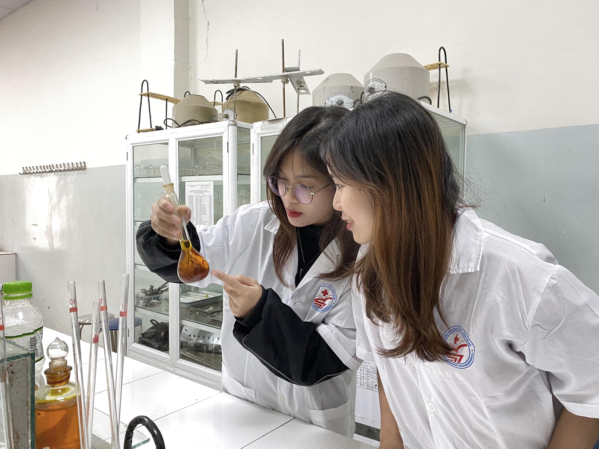 Học cao đẳng Y Dược được miễn giảm 70% học phí